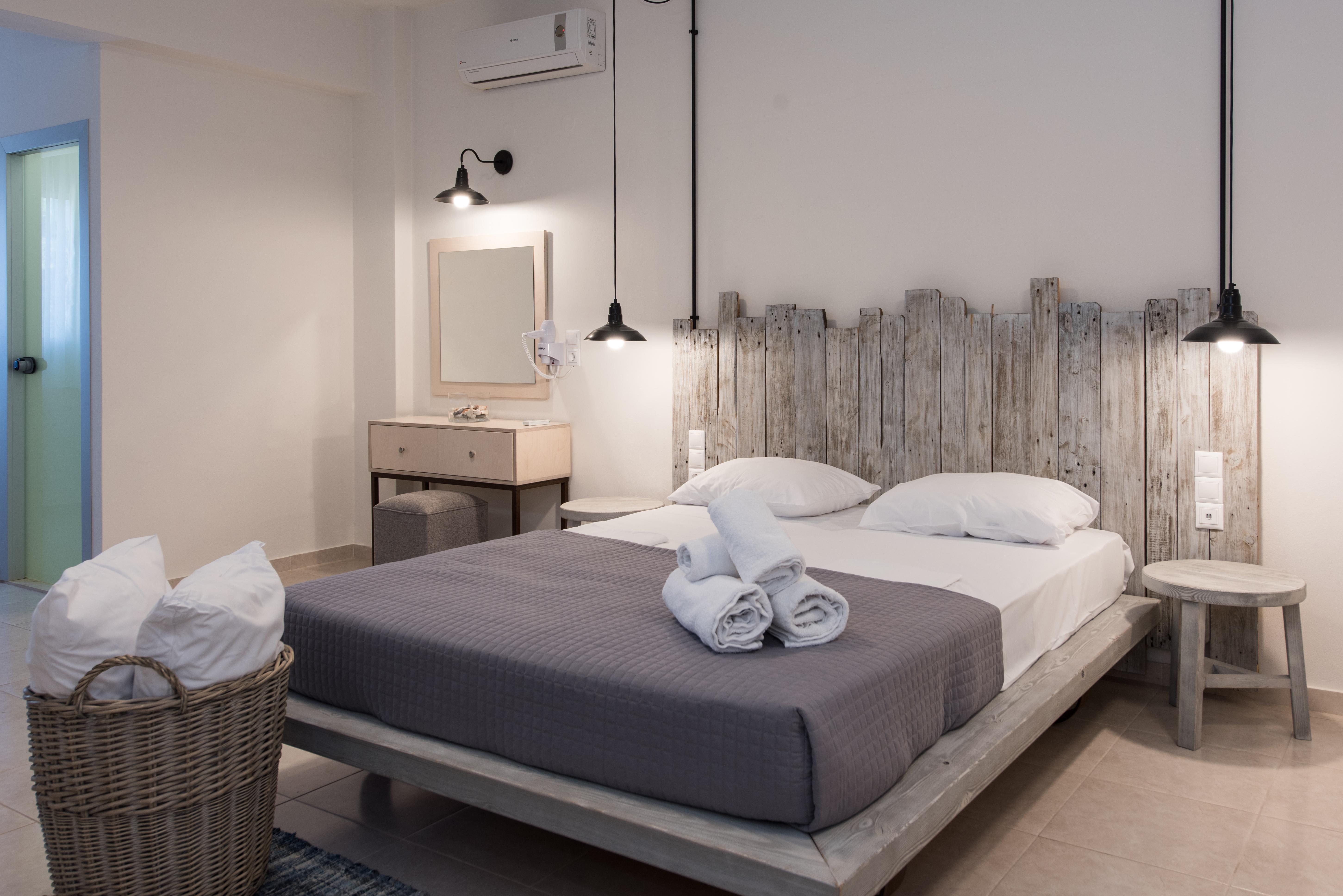 Eva Mare Hotel & Suites - Adults Only Agia Pelagia  Exterior photo